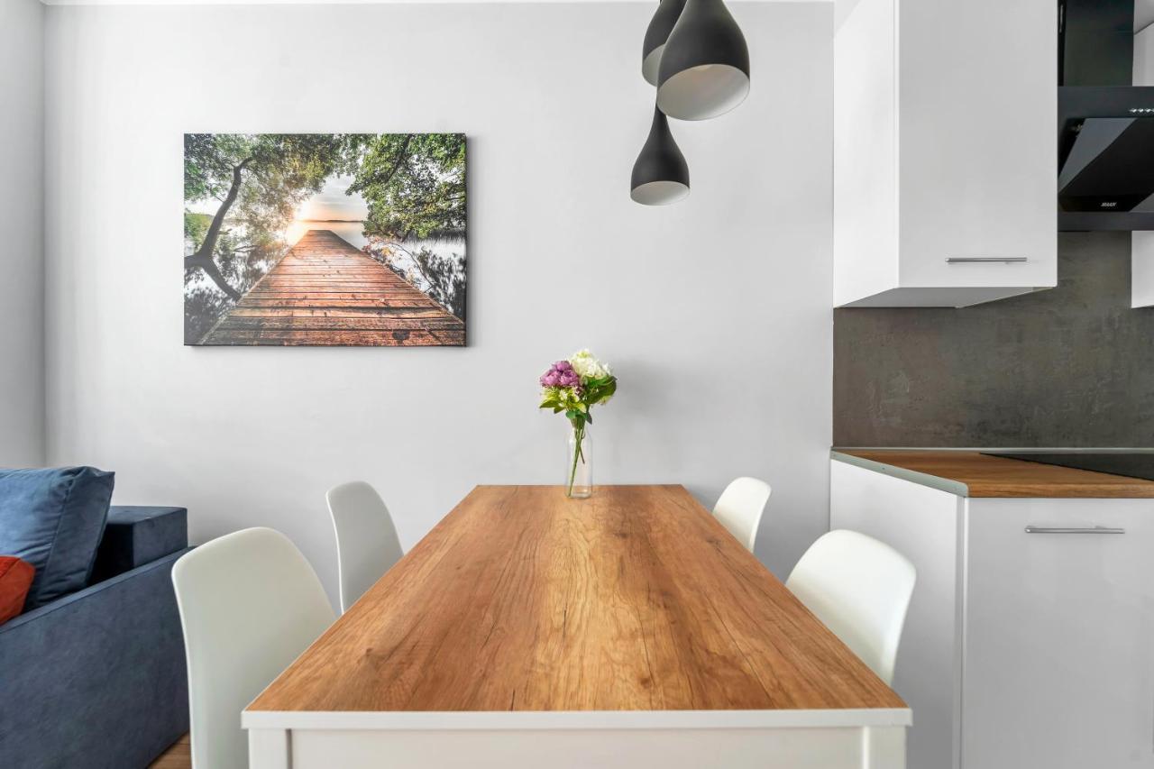 Appartement Chmielna Downtown - Center, Aircon - By Rentujemy *
