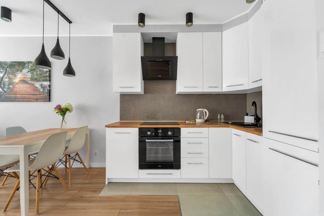Chmielna Downtown - Center, Aircon - By Rentujemy Appartement *